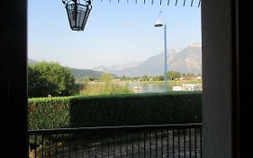 La Perla del Lago